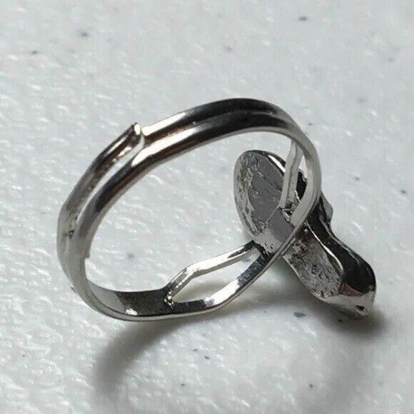 Cinderella Slipper Ring Adjustable Size 6.75 Silver Tone White Enamel - Picture 8 of 8